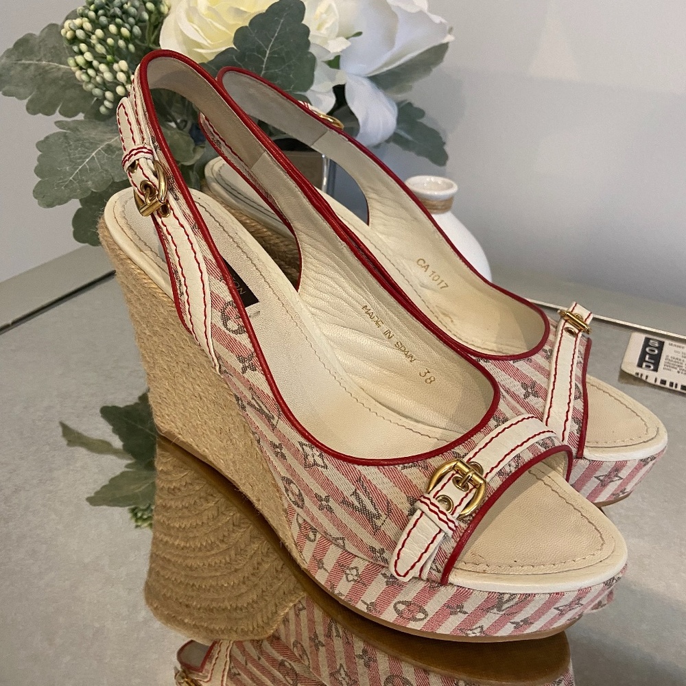 Authentic Louis Vuitton Anemone Slingback Wedges